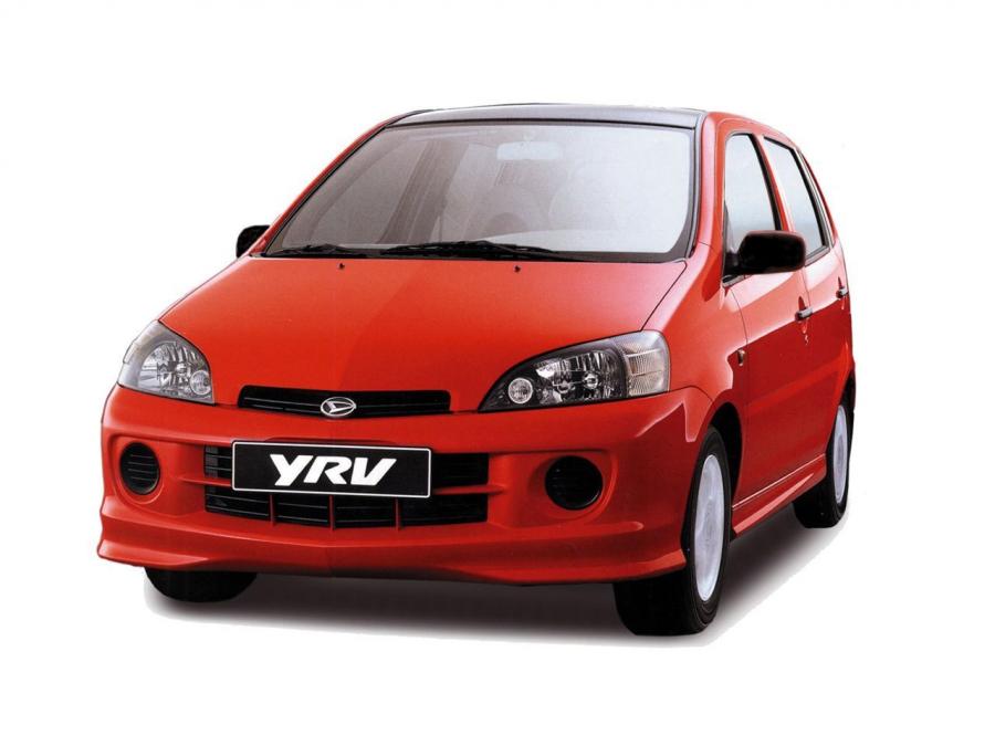 Daihatsu YRV '2000